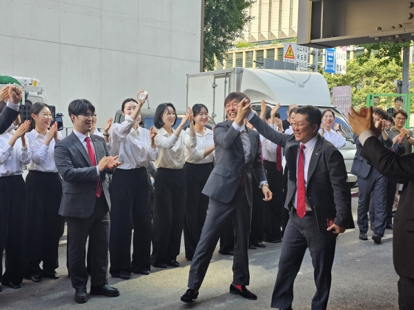 HDC현대산업개발이 지난 22일 '용산구 정비창 전면1구역 재개발사업 시공사 선정총회'에서 시공사로 최종 선정됐다. (사진=HDC현대산업개발)