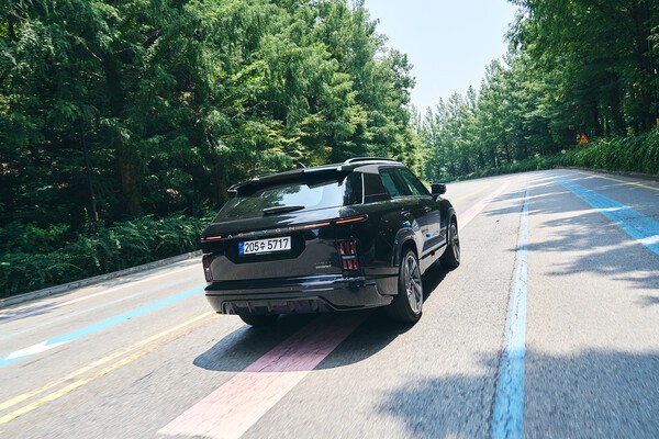 KGM 액티언 하이브리드 주행 (사진=KGM)