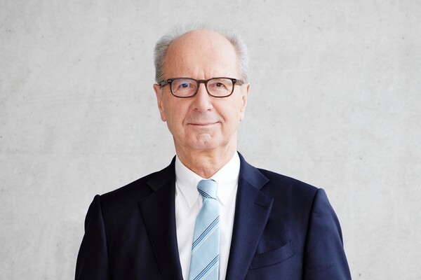 한스 디터 푀치 포르쉐SE 이사회 회장 (사진=포르쉐SE)