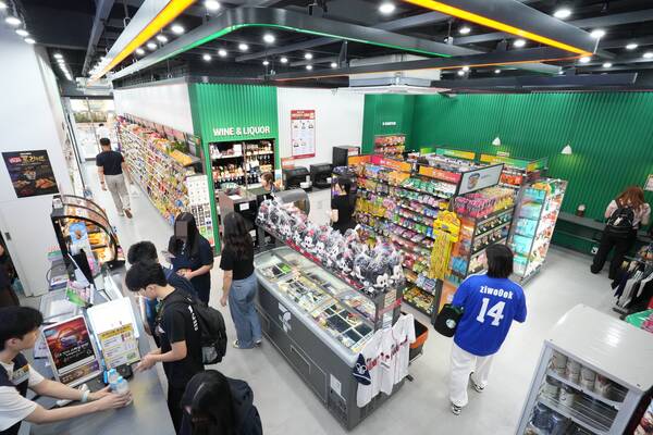 세븐일레븐이 서울 중계동 은행사거리 인근에 '뉴웨이브 중계점'을 오픈했다. (사진=세븐일레븐)