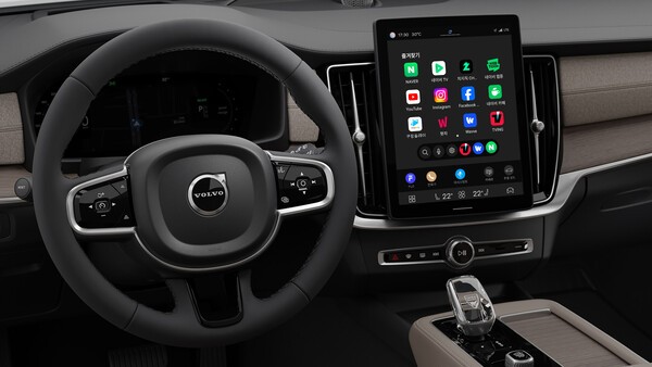 볼보차 신형 S90 커넥티비티 (사진=볼보자동차코리아)