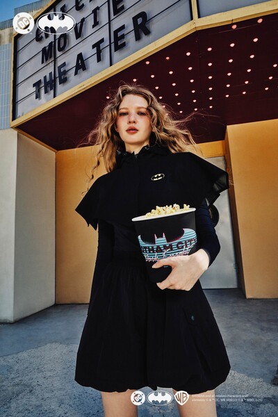 골든베어X배트맨 컬렉션 화보 (사진=코오롱FnC)