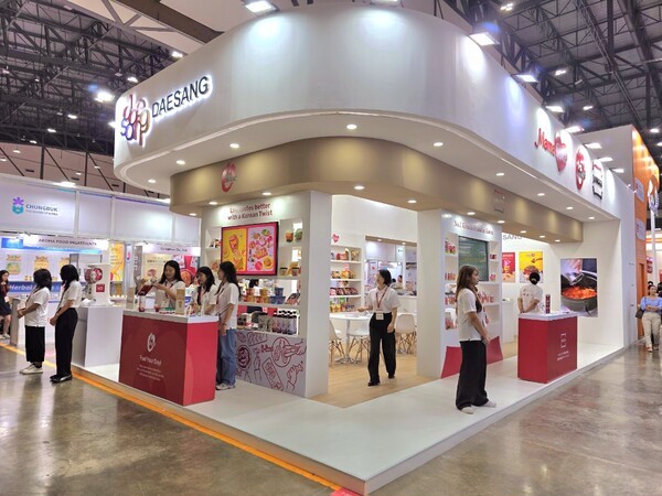 글로벌 식품박람회 '타이펙스-아누가 2025'에서 대상은 '종가', '오푸드', '마마수카'를 앞세워 김치, 김, 소스, 간편식 등 4대 글로벌 전략 제품을 소개했다. 사진은 대상의 부스. (사진=대상)