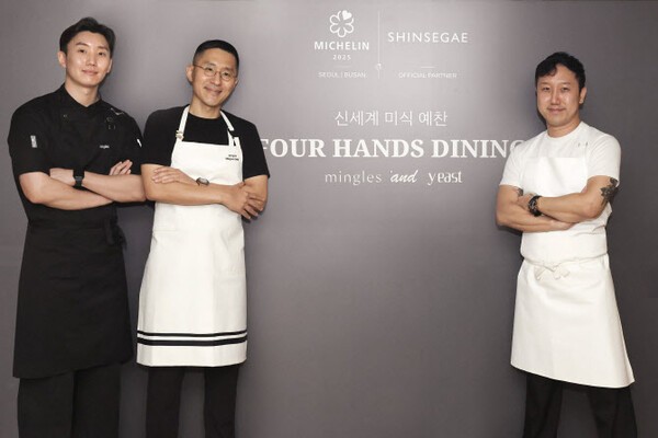 왼쪽부터 김영대 밍글스 총괄셰프, 강민구 밍글스 오너셰프, 조영동 이스트 오너셰프. (사진=신세계백화점)