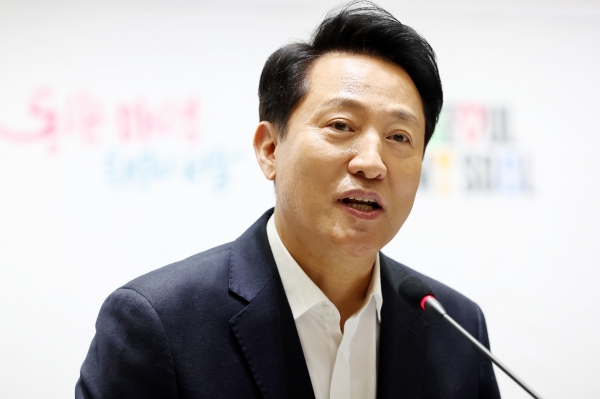 오세훈 서울시장이 17일 서울시청에서 열린 신년 기자간담회에서 발언하고 있다. (사진=연합)