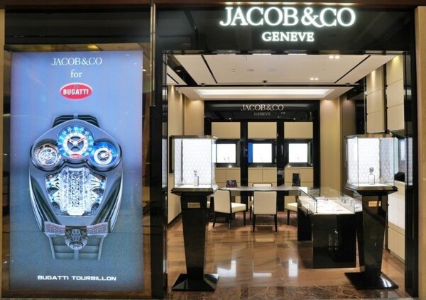 롯데백화점 본점에 시계 브랜드 '제이콥앤코'가 입점했다. (사진=롯데백화점)