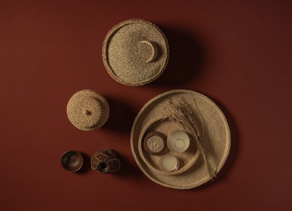 신세계백화점 본점 더 헤리티지 5층 하우스오브신세계 헤리티지에서 개최하는 가을 특별전 '쌀의 직조'. (사진=신세계백화점)