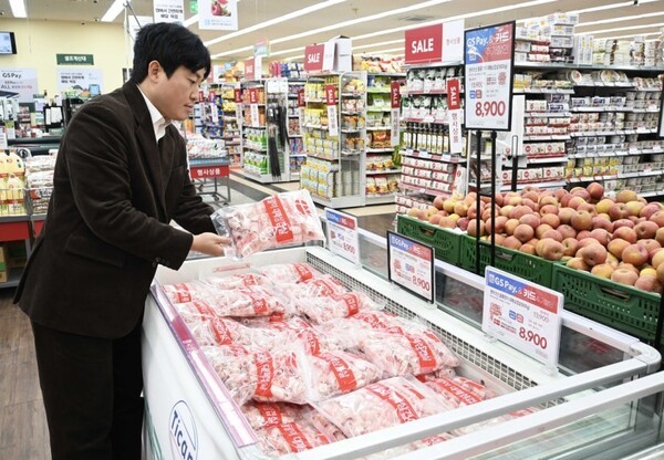 덴마크산 돼지고기 할인 행사. (사진=GS리테일)