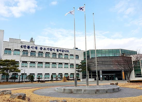 부산중기청, 수출기업 생성형 AI 역량 강화 지원 - 뉴스 썸네일 이미지