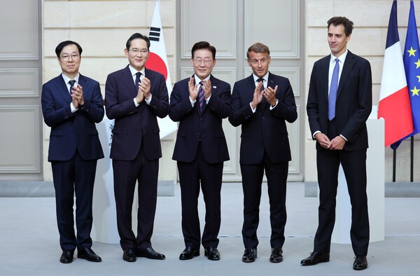 삼성전자, 프랑스 미스트랄AI와 반도체 특화 AI 모델 공동 개발