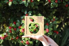 신안군, 영국서 열린 '2025 그린애플어워즈' 금상 수상